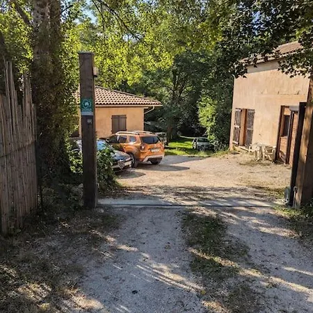 Appartement Dans Les Bois *