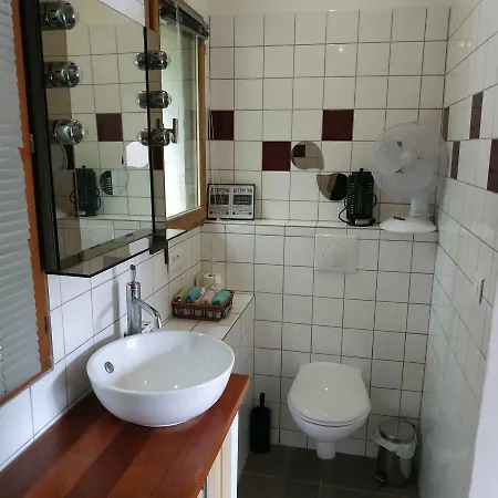 Apartment Dans Les Bois Blesignac